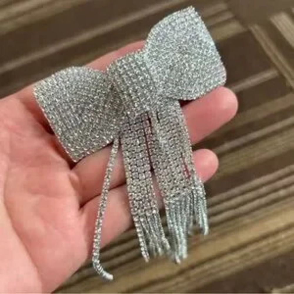 Wedding Sparkling Silver Rhinestone Bow Hair Clip